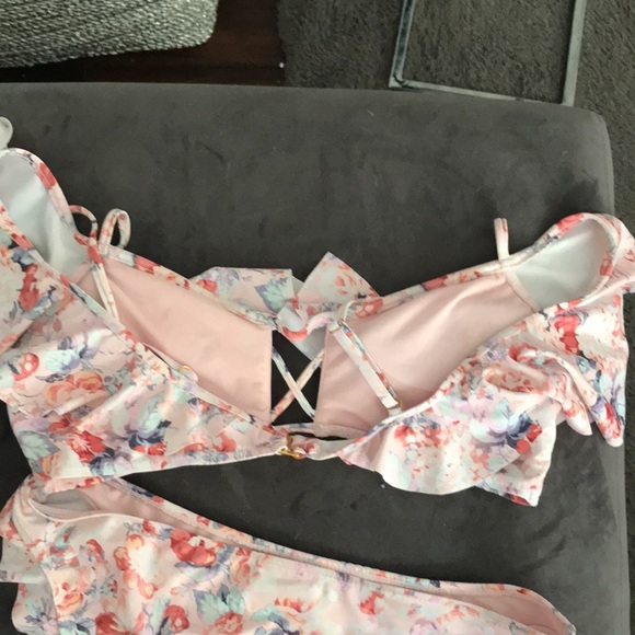 Bikini​ - Picture 6 of 6